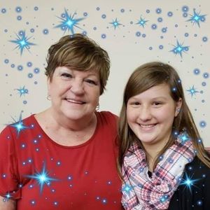 Meet your Posher, Debbie